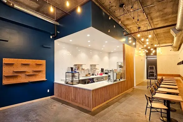 axmis commercial restaurant buildout 588x392